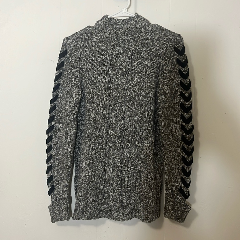 Tribal Knit Sweater Small